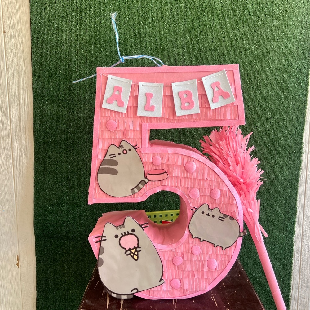 Pusheen the cat piñata